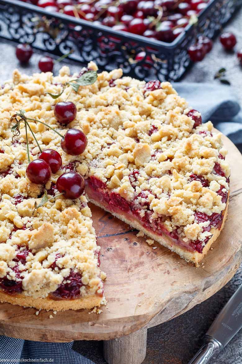 Kirschkuchen mit Streusel
