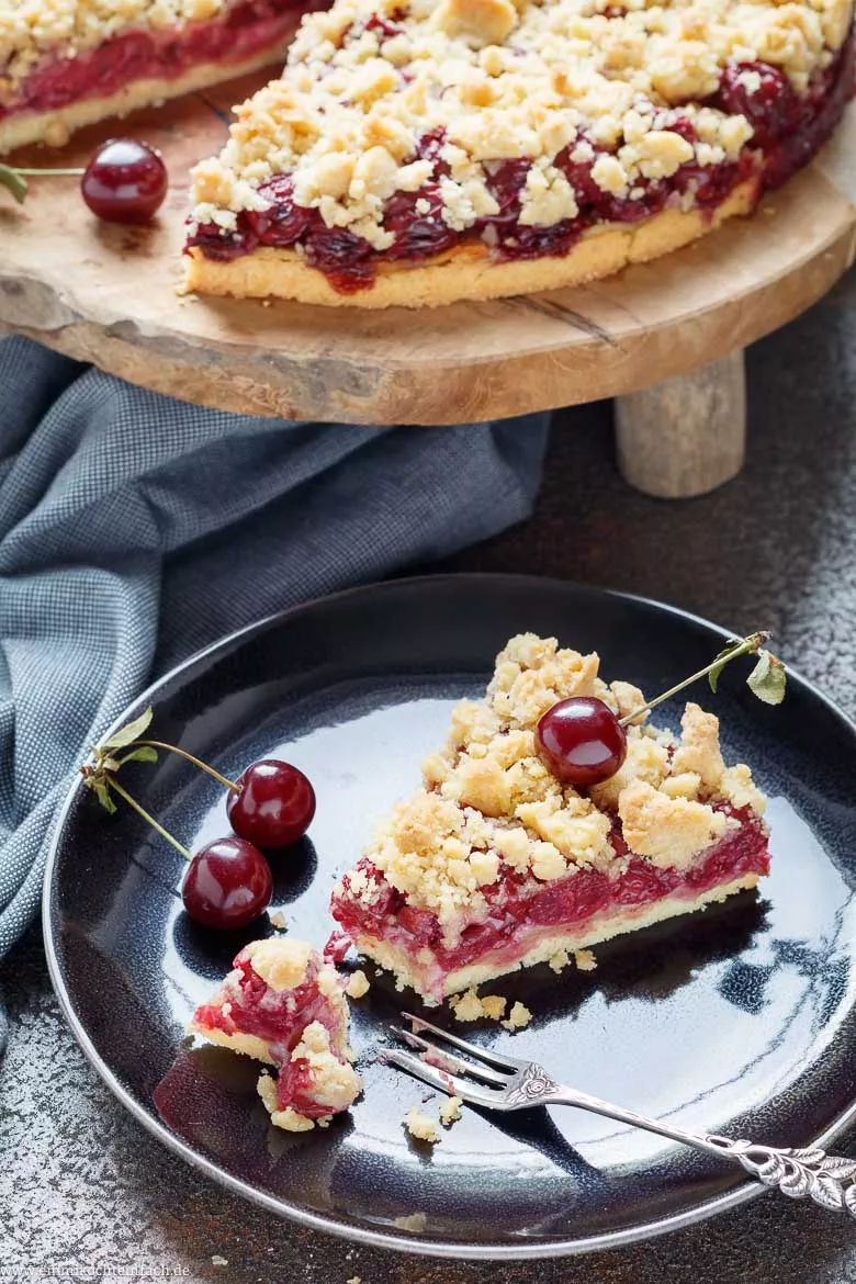 Kirschkuchen mit Streusel