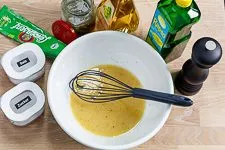 Schweizer Wurstsalat Dressing