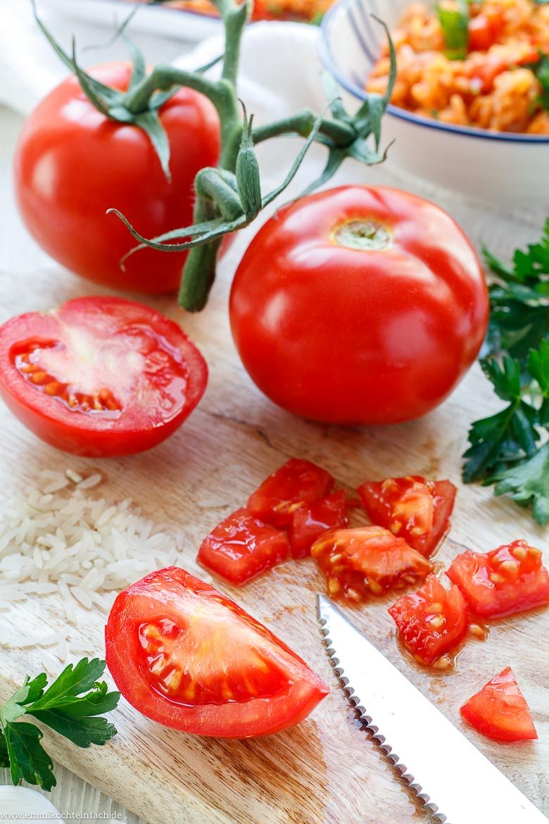 Tomatenreis griechisch - schnell &amp; einfach - emmikochteinfach