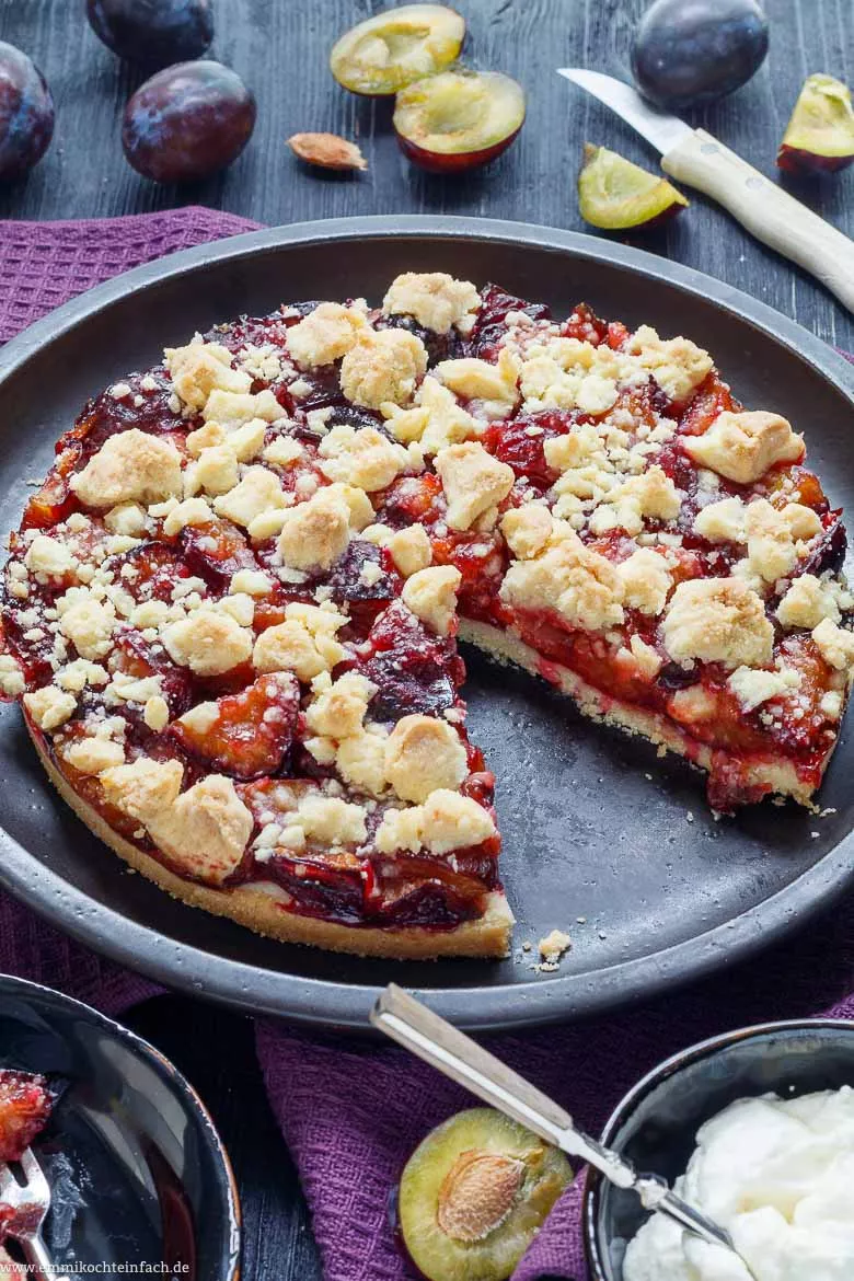 Zwetschgenkuchen mit Streusel