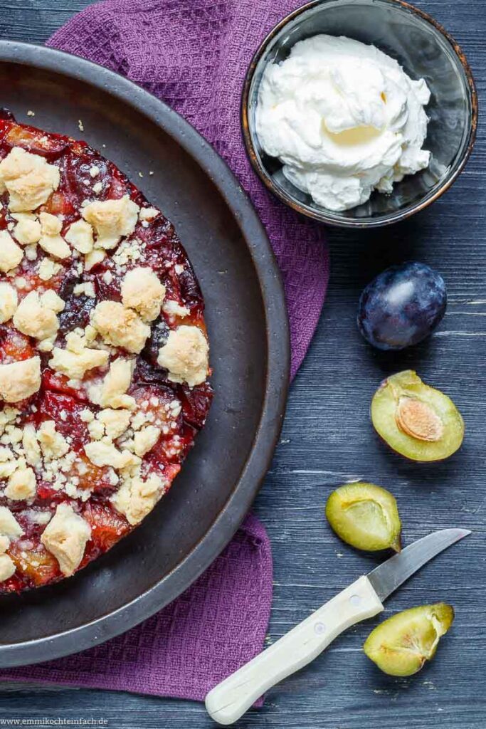 Zwetschgenkuchen Mit Streusel - Emmikochteinfach