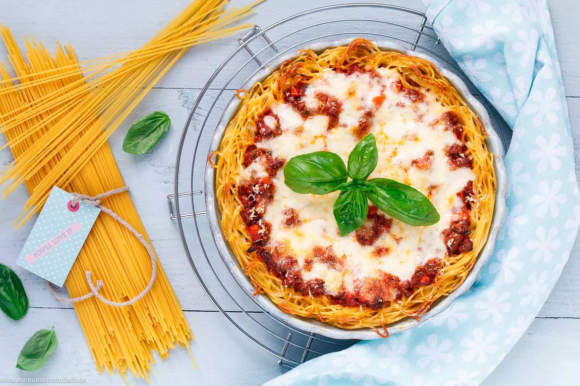 Spaghettiauflauf mit Hackfleischsoße Rezept