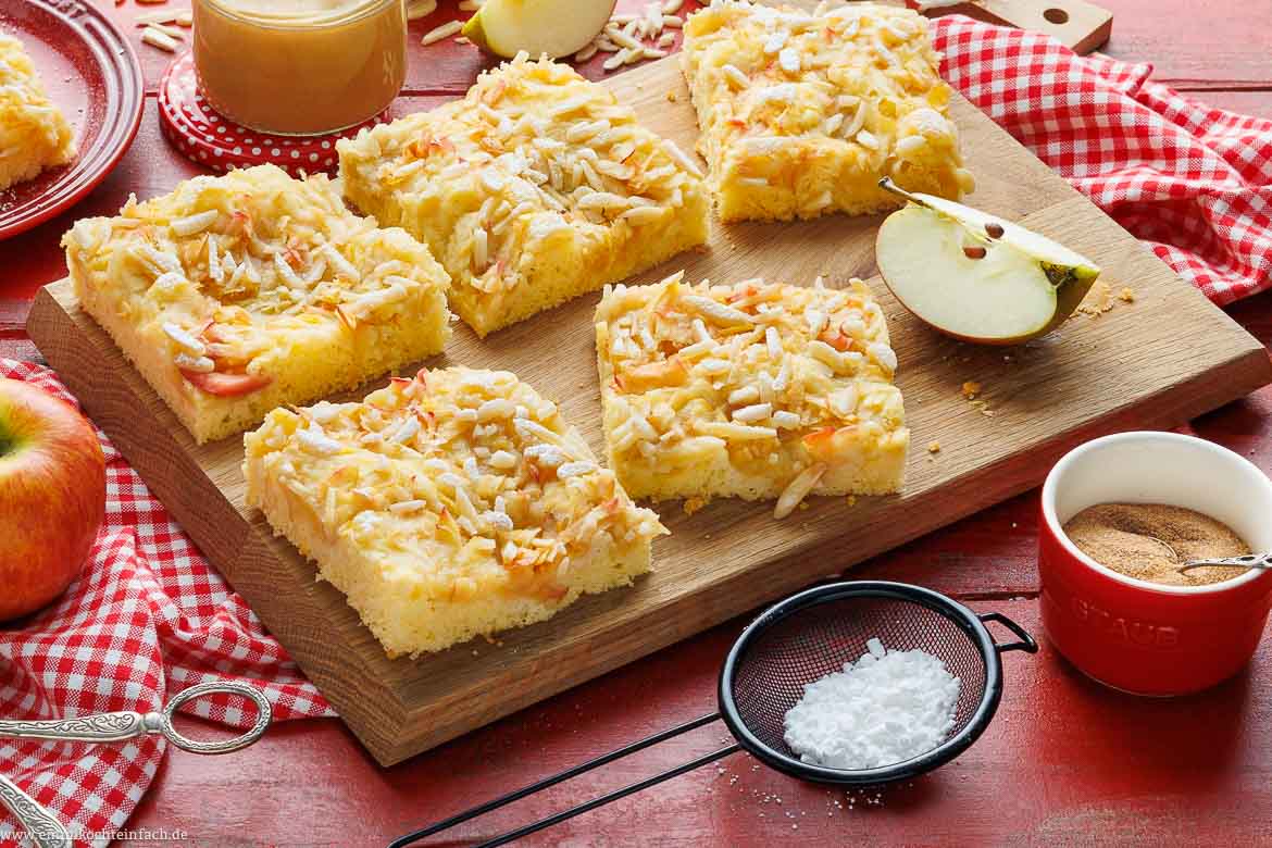 Apfelkuchen vom Blech: der einfachste Kuchen! - Sheepysbakery