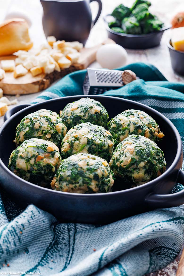 Spinatknödel als Hauptspeise