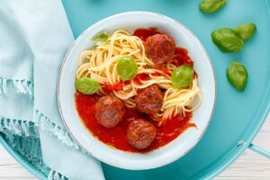 Hackbällchen in Tomatensoße