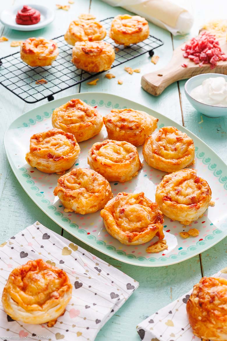 Pizzaschnecken mit Blätterteig