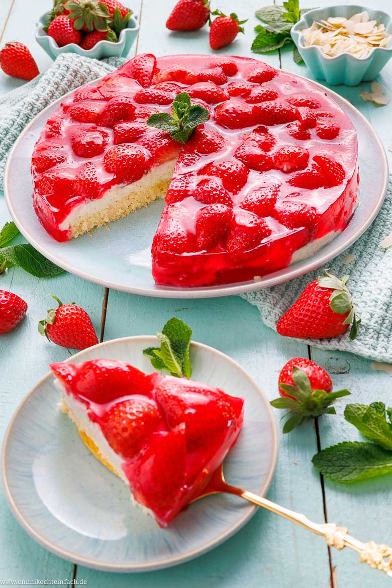 In 30 Minuten schnell auf dem Tisch: Erdbeerkuchen mit Pudding