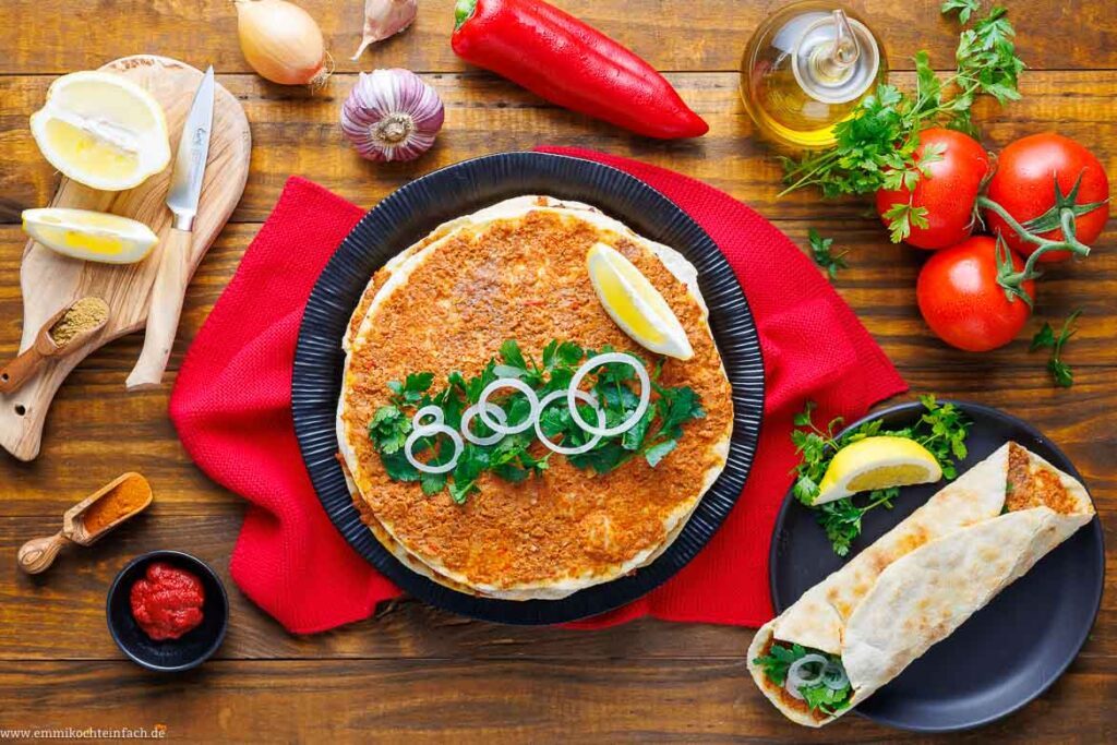 Zupfbrot mit Kräuterbutter - emmikochteinfach