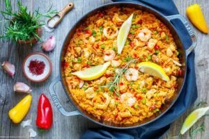 Paella Rezept mit Hähnchen und Meeresfrüchten