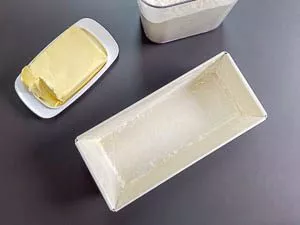 Kastenform einfetten