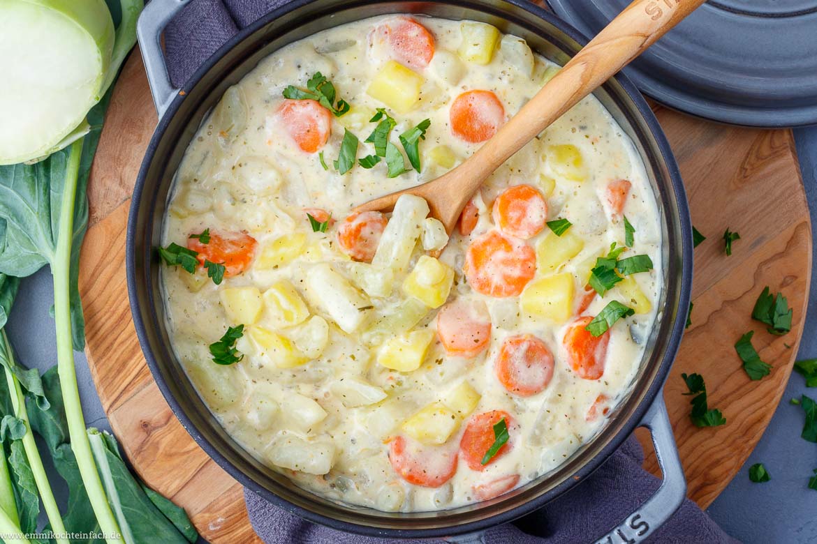 Kohlrabigemüse mit Kartoffeln und Möhren-image