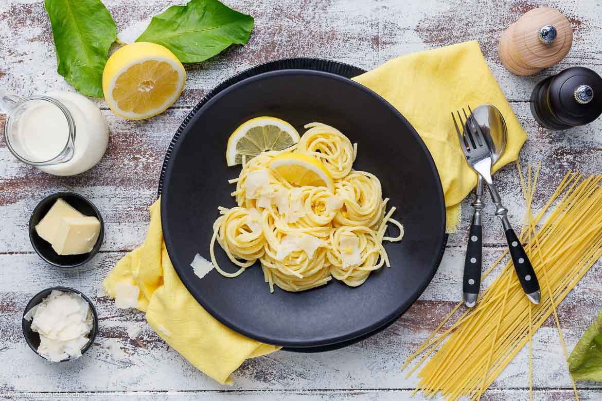 Spaghetti al Limone - Nudeln in cremiger Zitronen-Sauce