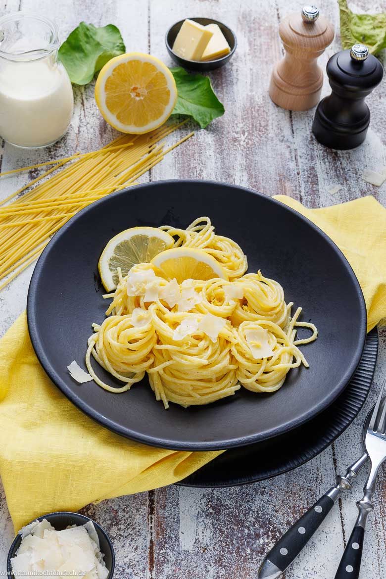 Original italienische Spaghetti al Limone