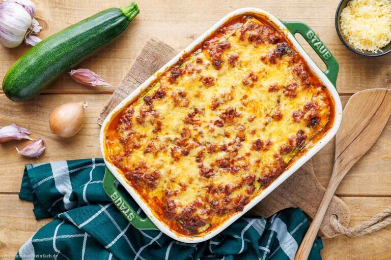 Zucchini-Lasagne mit Hackfleisch