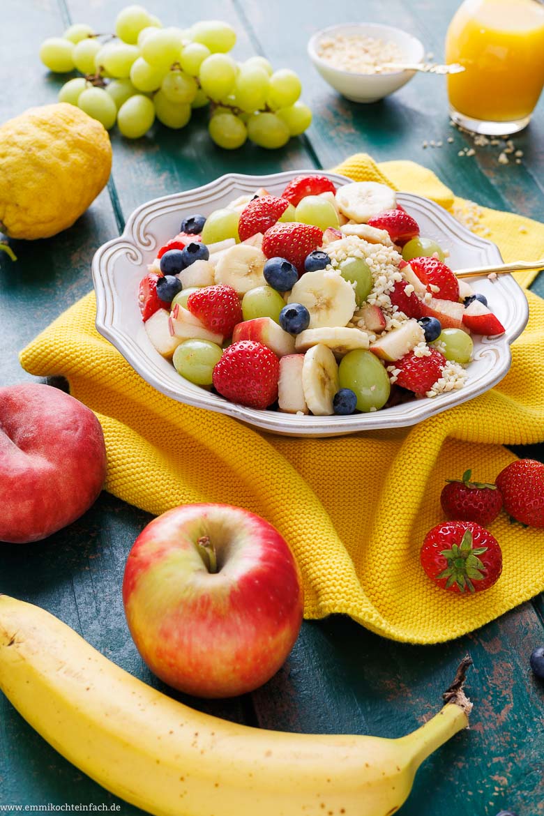 Obstsalat – einfach, frisch und schnell Obstsalat – einfach, frisch und schnell