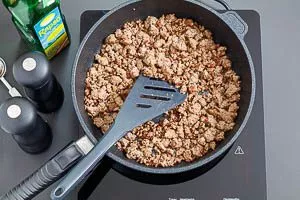 Hackfleisch scharf anbraten