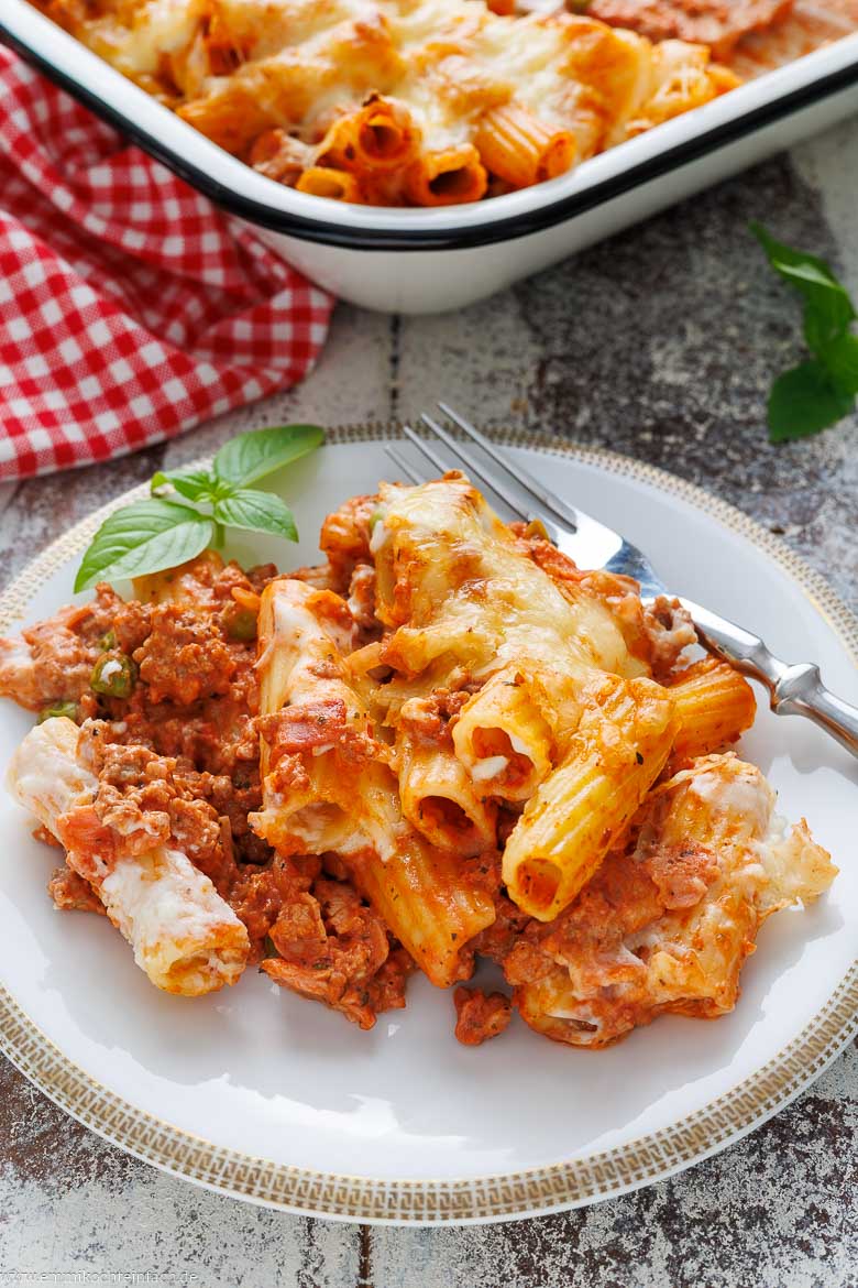 Rigatoni al Forno - mit Käse überbacken