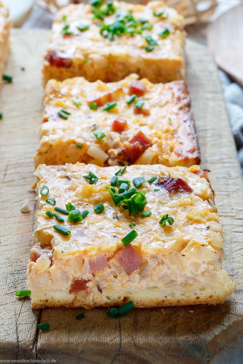 Einfacher Zwiebelkuchen mit Speck