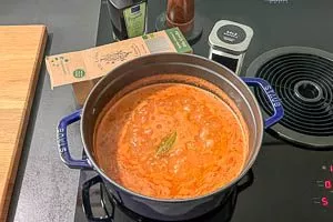 Linsen abschmecken und abschließend würzen