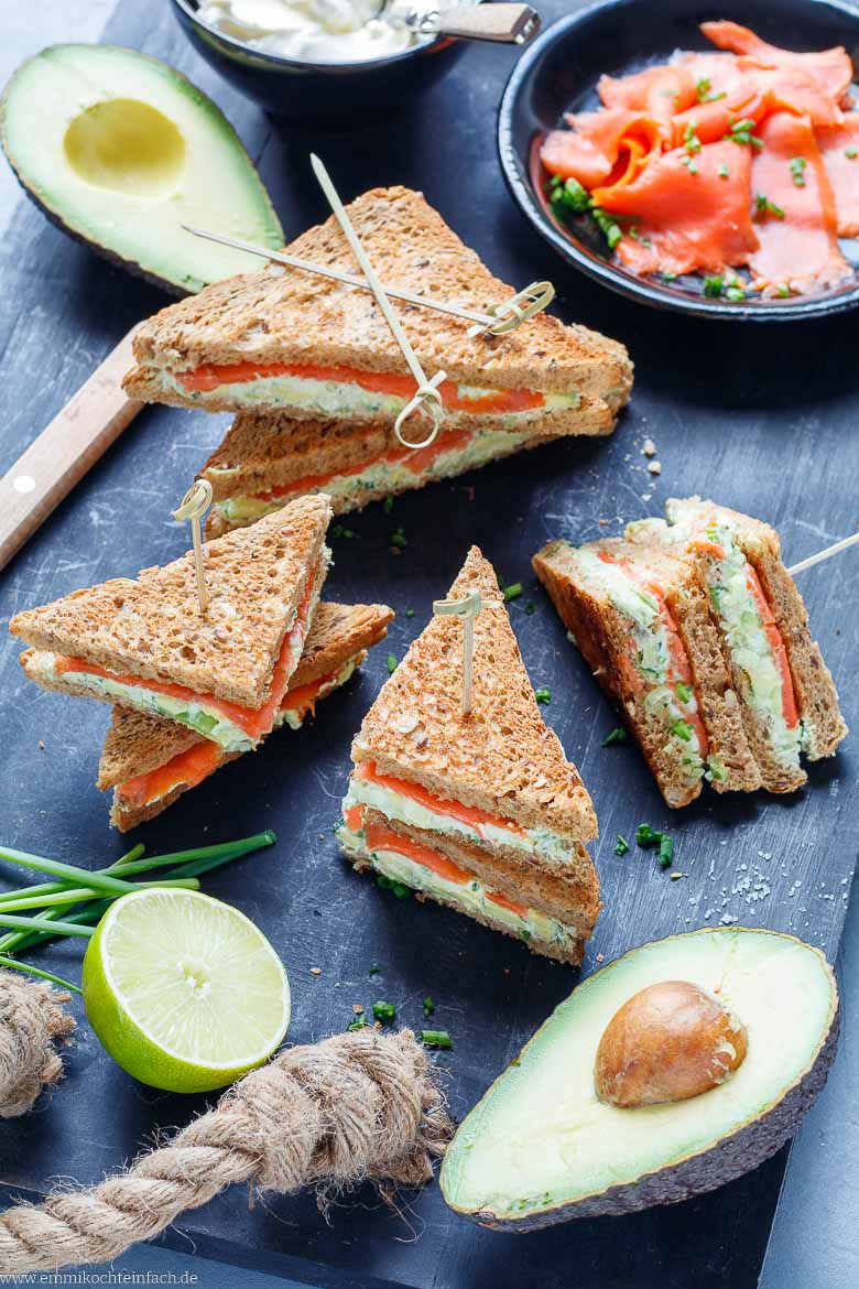Avocado Sandwich mit R&auml;ucherlachs