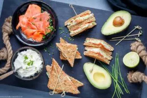 Avocado Sandwich mit Lachs Rezept