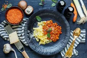 Die vegetarische Linsenbolognese mit Nudeln