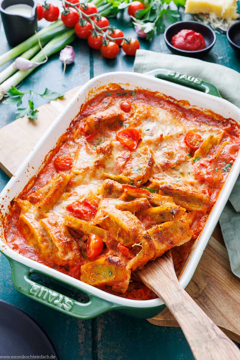Maultaschen als Auflauf mit Käse überbacken