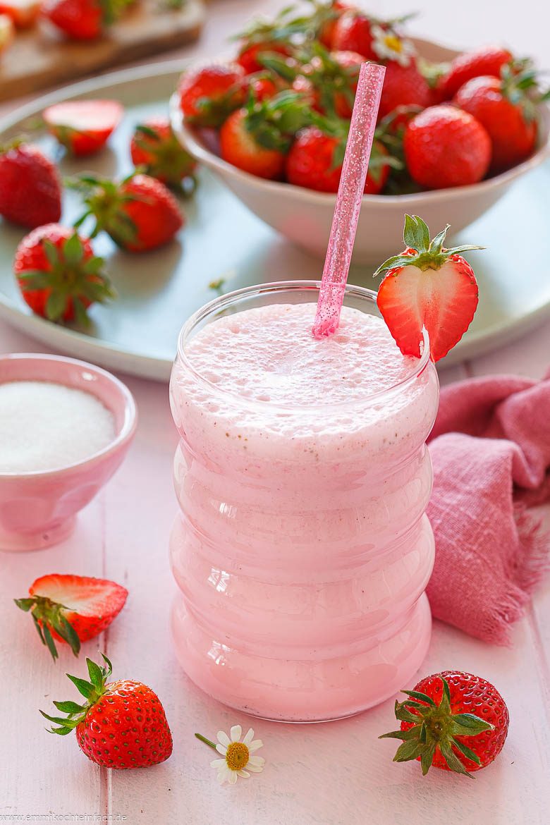 Erdbeermilch: schnell & einfach