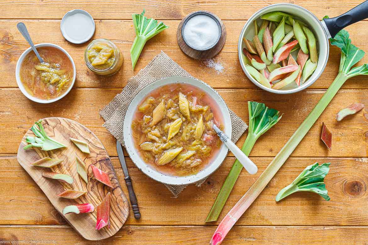 Rhabarberkompott Rezept