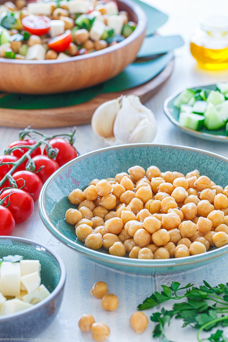 Zutaten f&uuml;r den Salat mit Kichererbsen