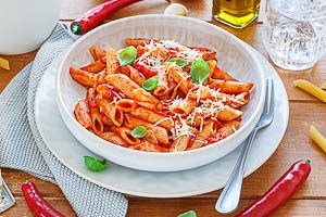 Fertig sind die Penne Arrabiata!