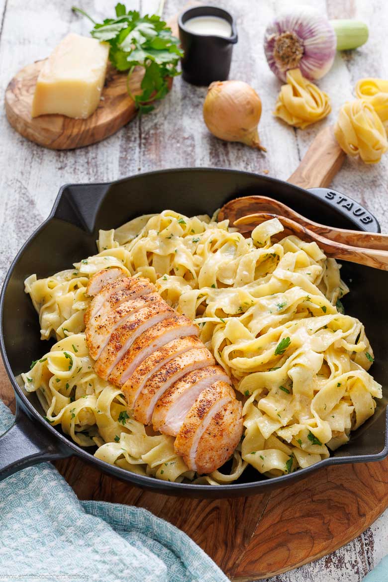 Zutaten für Chicken Alfredo