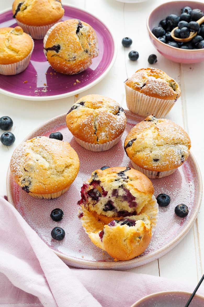 Muffins mit Heidelbeeren.