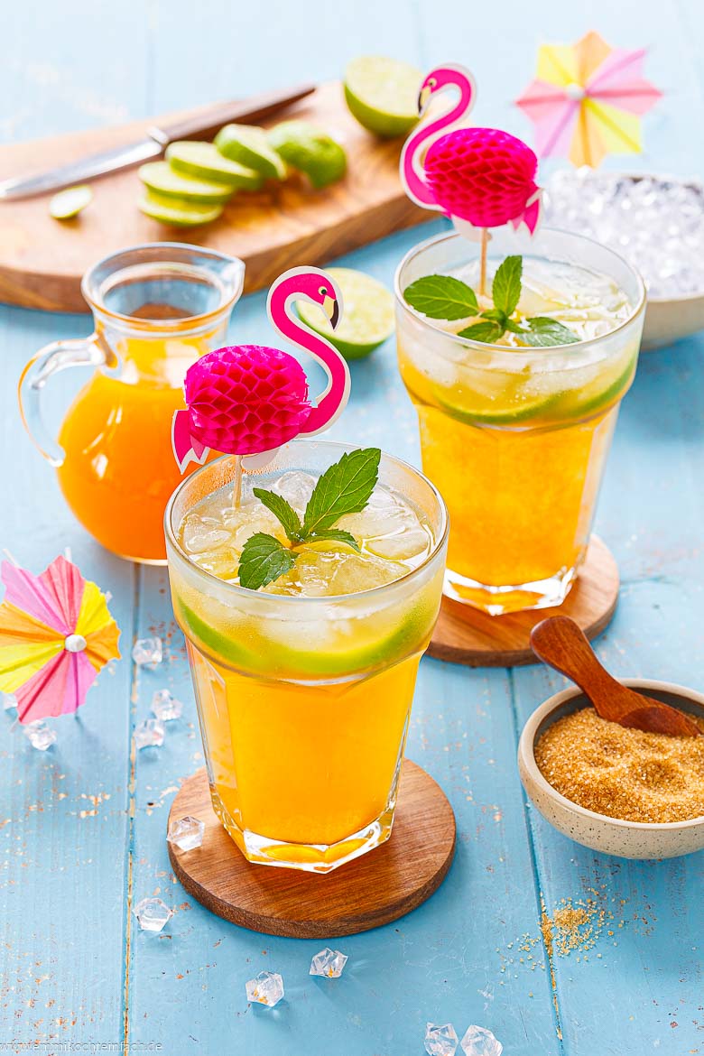 Alkoholfreien Cocktail selber machen.