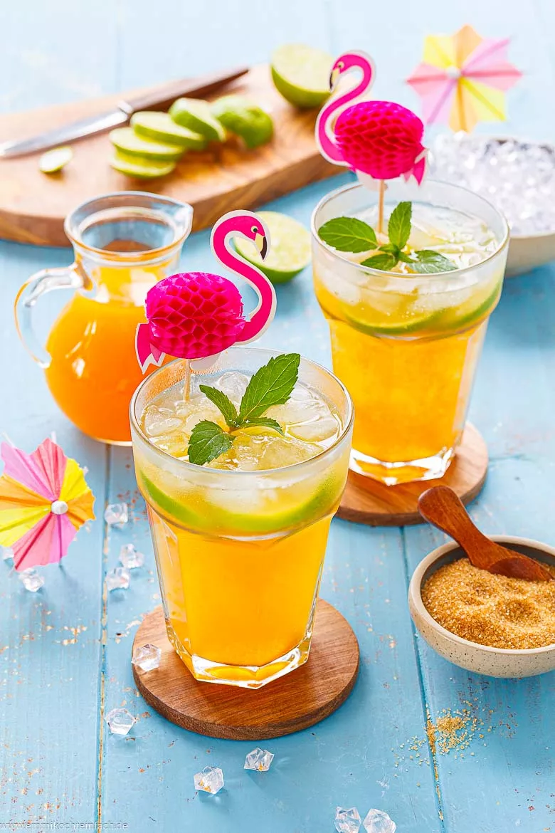 Alkoholfreien Cocktail selber machen.