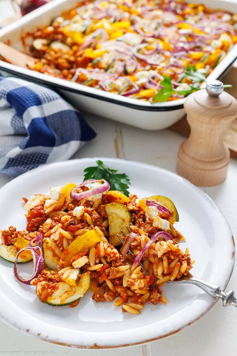 Kritharaki-Auflauf mit Gemüse