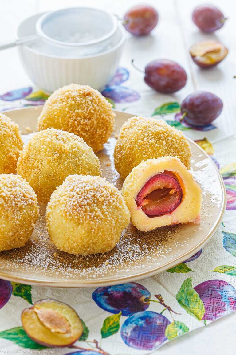 Zwetschgenknödel Rezept Kartoffelteig