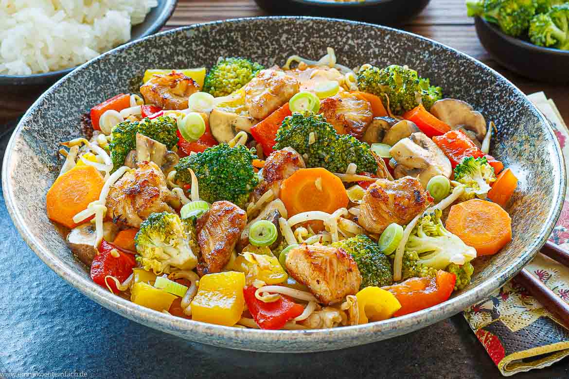 Chop Suey: Gemüsepfanne mit Hähnchen