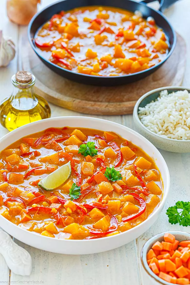 Einfaches Kürbis-Curry mit Reis