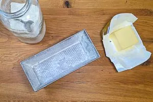 Kastenform einfetten