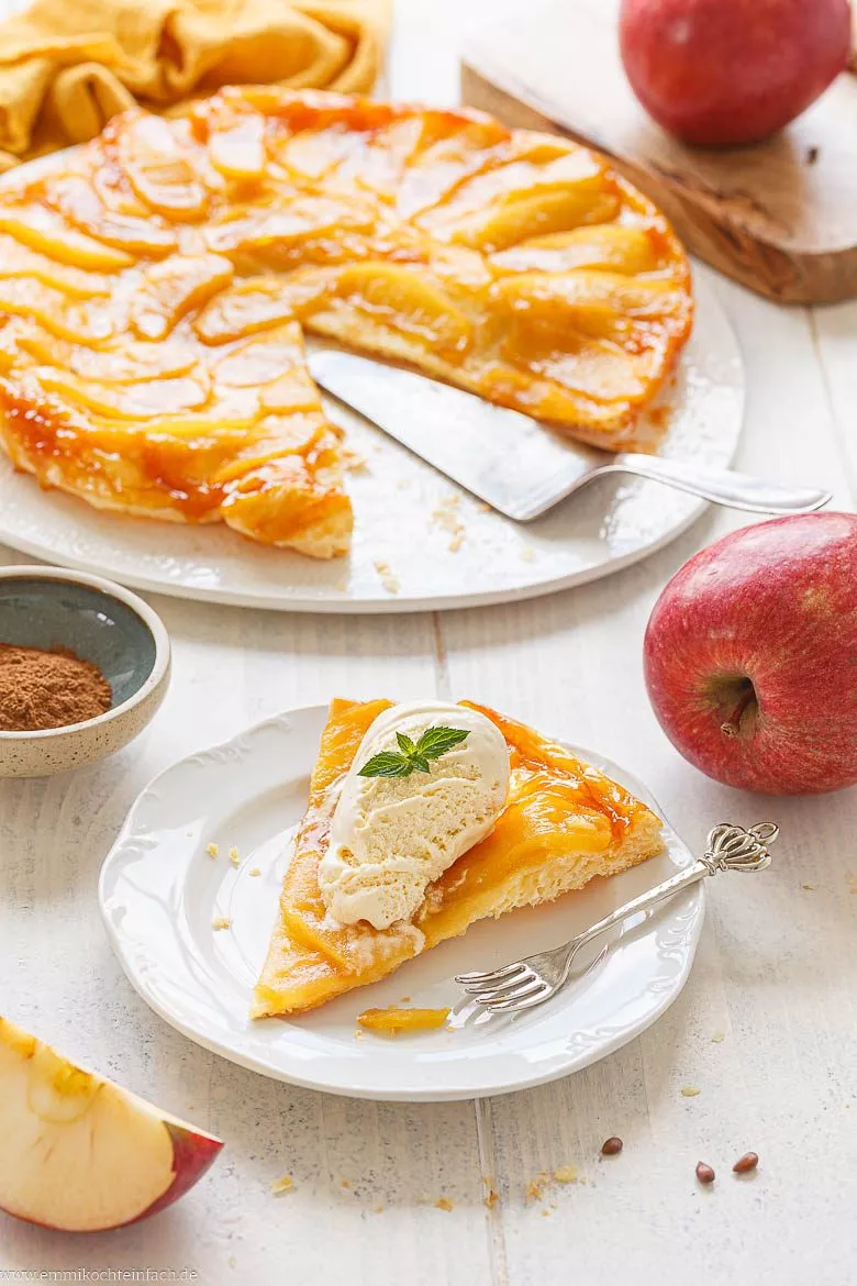 Tarte Tatin mit Vanilleeis