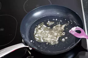 Zucker schmelzen lassen