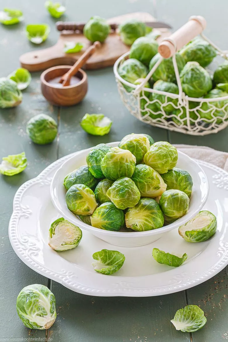 Rosenkohl kochen und als Beilage servieren