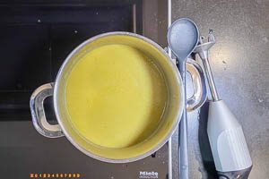 Topfinhalt kurz zur Suppe pürieren
