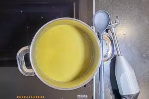Topfinhalt kurz zur Suppe pürieren