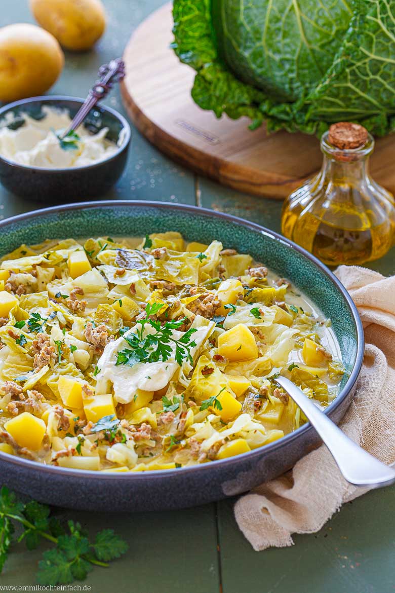 S&auml;ttigende Hausmannskost mit Wirsing