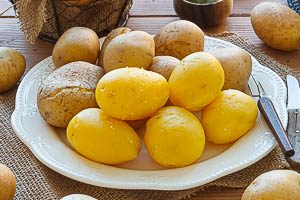 Fertig sind deine leckeren Pellkartoffeln!