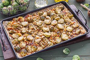 Fertig ist der Rosenkohl aus dem Backofen