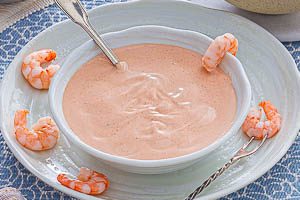 Fertig ist die Cocktailsauce!